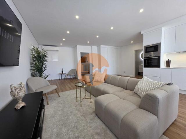 Apartamento T2 à venda em Olhão, concelho de Olhão, Faro, Portugal