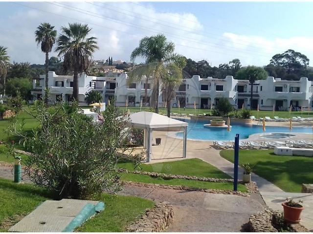 Apartamento T2 à venda em Albufeira
