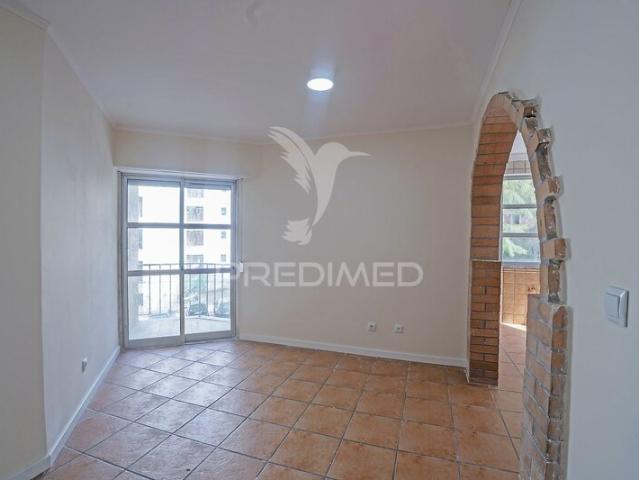 Apartamento T2 à venda em Algueirão Mem Martins, concelho de Sintra, Lisboa, Portugal