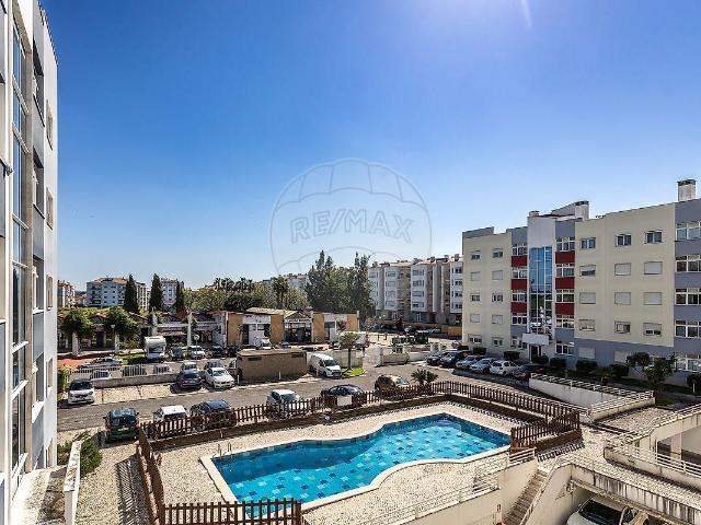 Apartamento T2 à venda em Alenquer 121m² Alenquer Santo Estêvão e Triana