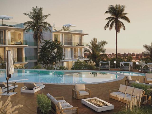 Apartamento T2 à venda em Alfanzina, concelho de Lagoa Algarve, Faro, Portugal