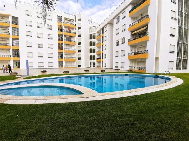 Apartamento T2 à venda em Armação de Pêra, concelho de Silves, Faro, Portugal