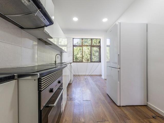 Apartamento T2 à venda em concelho de Barreiro, Setúbal, Portugal