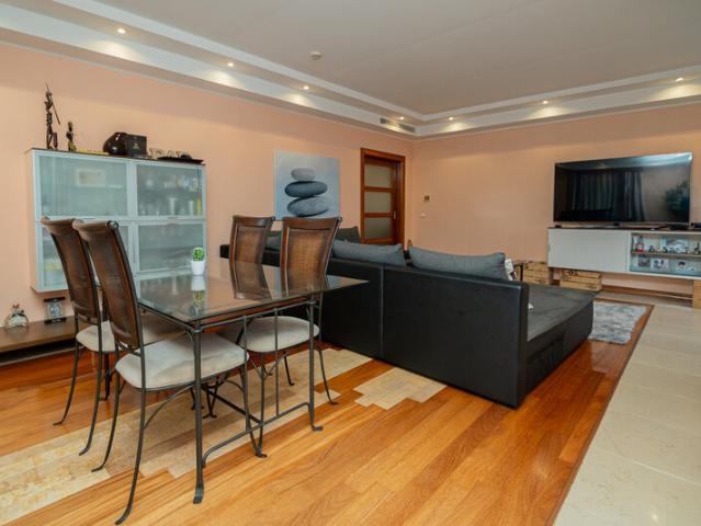Apartamento T2 à venda em concelho de Lagoa Algarve, Faro, Portugal
