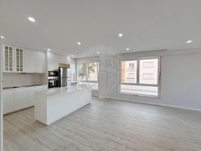 Apartamento T2 à venda em concelho de Loures, Lisboa, Portugal