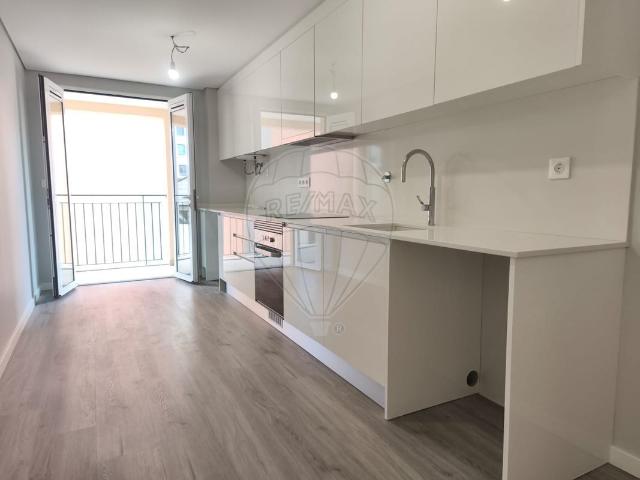 Apartamento T2 à venda em Funchal