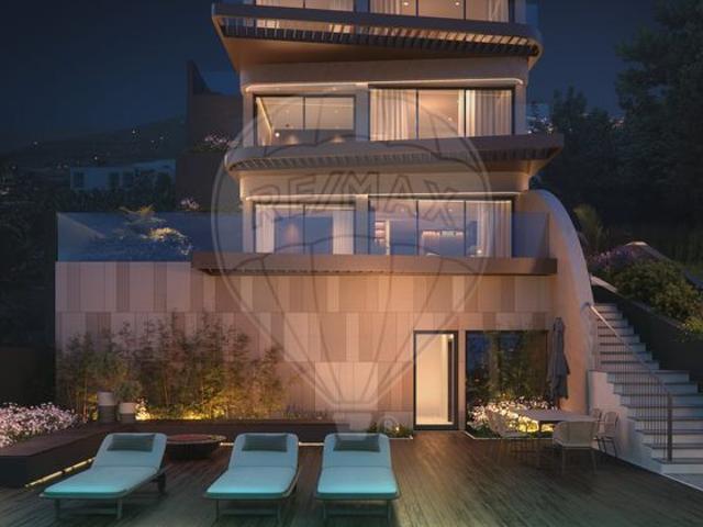Apartamento T2 à venda em Funchal
