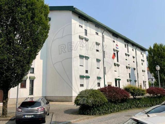 Apartamento T2 à venda em Fafe