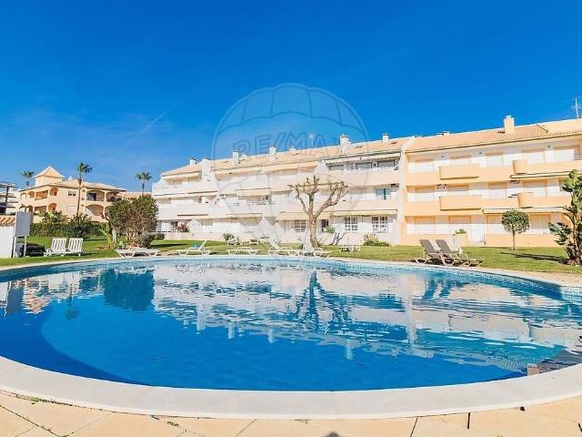 Apartamento T2 à venda em Loulé 114m² Quarteira