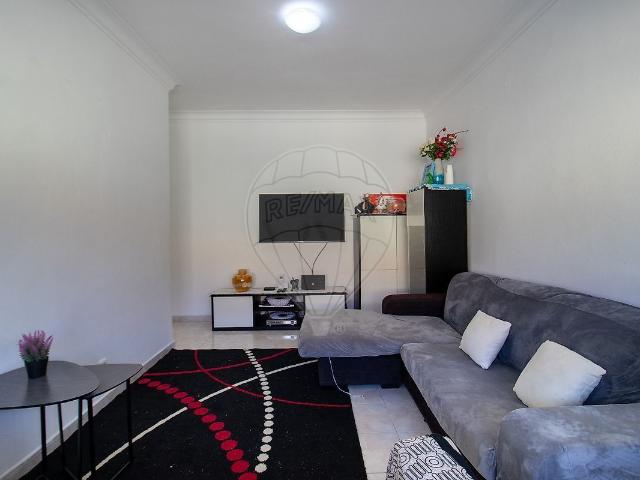 Apartamento T2 à venda em Sintra