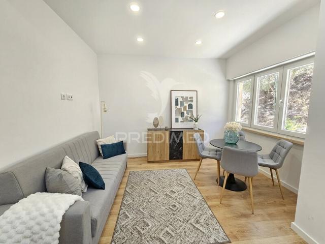 Apartamento T2 à venda em São Domingos de Benfica, concelho de Lisboa, Lisboa, Portugal