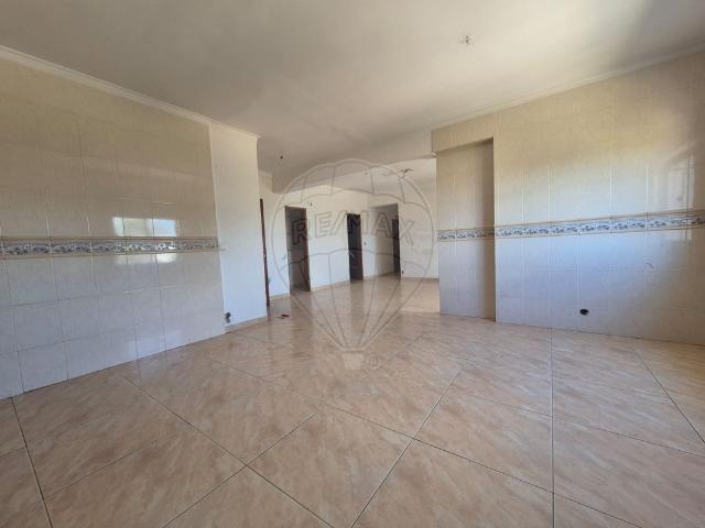 Apartamento T2 à venda em Seixal