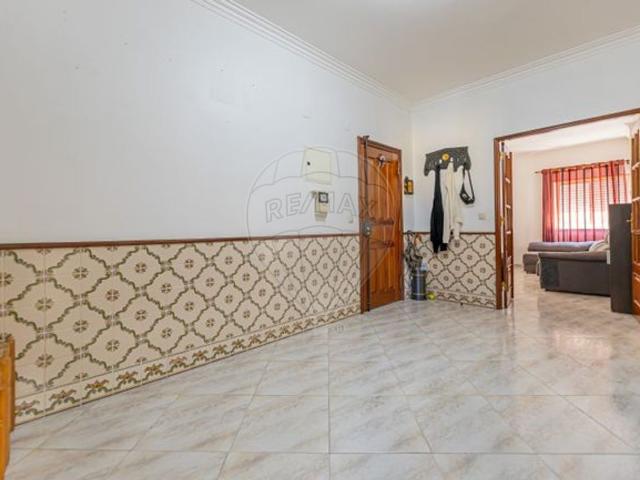 Apartamento T2 à venda em Seixal
