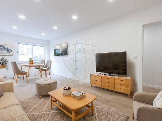 Apartamento T2 à venda em Sintra