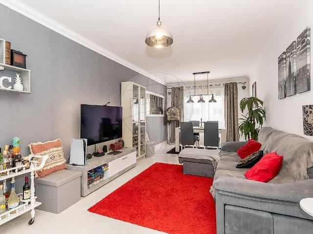 Apartamento T2 à venda em Sintra