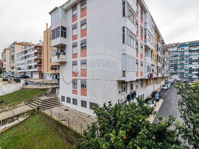 Apartamento T2 à venda em Sintra