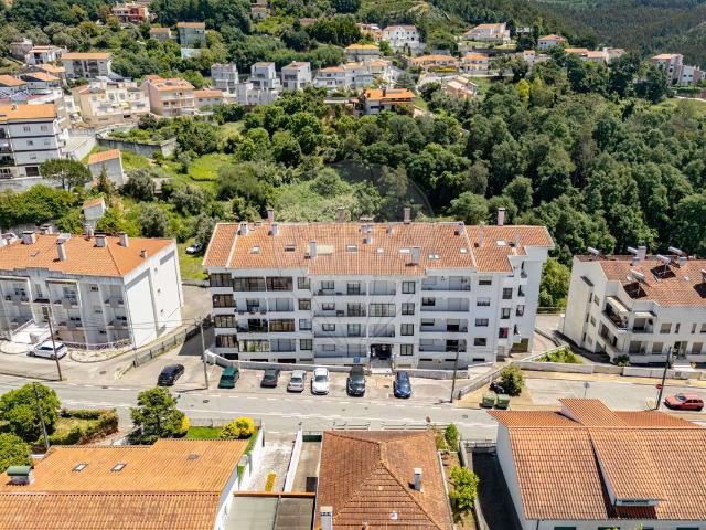 Apartamento T2 à venda em Tovim