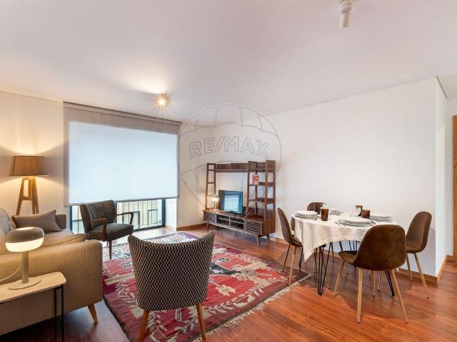 Apartamento T2 à venda em Vila Nova de Gaia