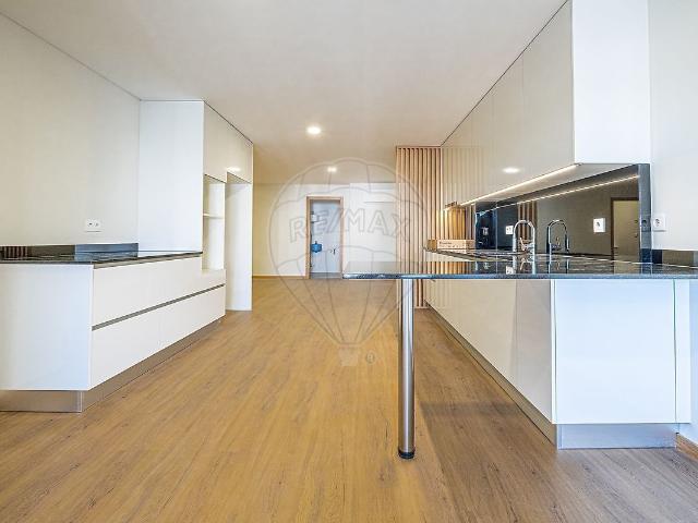 Apartamento T2 à venda em Viseu