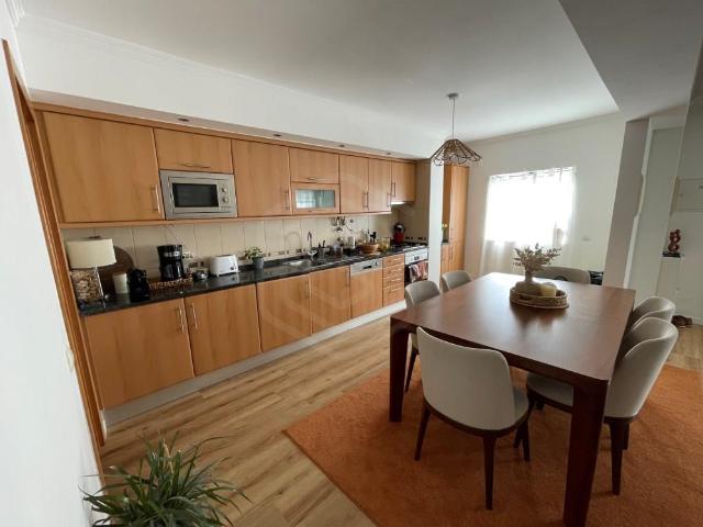 Apartamento T2 a 5 minutos a pé da praia, Ferragudo, Lagoa 0m² Ferragudo