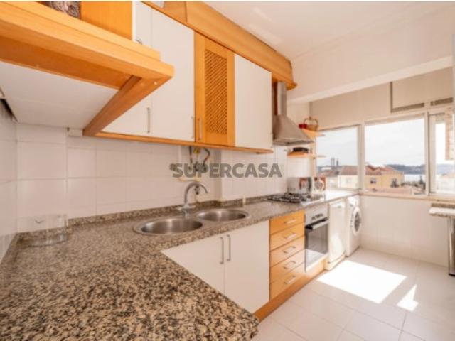 Apartamento T2 Ajuda Vista Rio