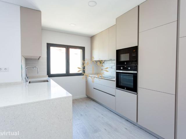 APARTAMENTO T2 ALCOCHETE