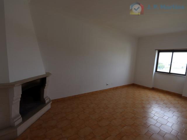 Apartamento T2, Aldeia de Paio Pires