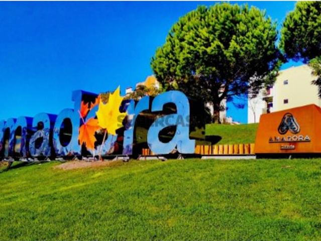 Apartamento T2 Amadora