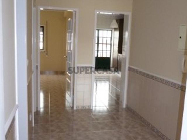 Apartamento T2 arrendado