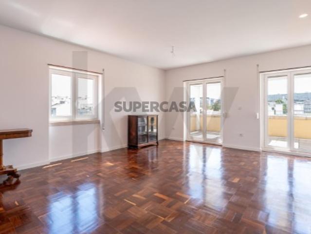 Apartamento T2 Avenidas Novas lisboa