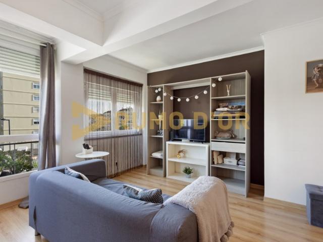 Apartamento T2 Benfica