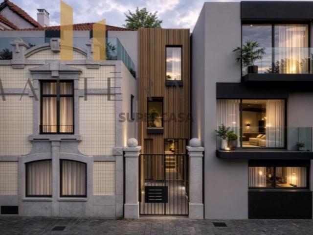 Apartamento T2 Bonfim, Porto Oportunidade Única