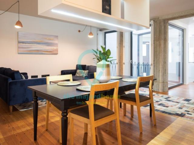 Apartamento T2 c/ entrada independente Centro Bonfim Porto