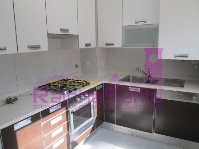 Apartamento T2 c/ Garagem Junto Faculdade de Desporto Coimbra