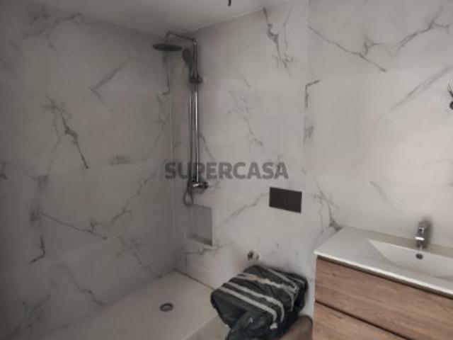 Apartamento T2 c/ parqueamento Palhais, Charneca da Caparica