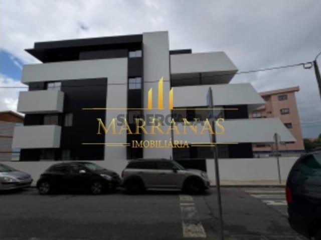 Apartamento T2 c/ terraço