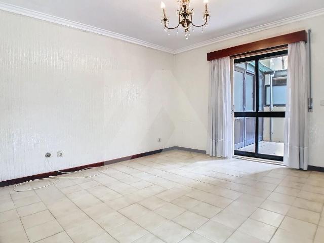 Apartamento T2 c/ Terraço Furadouro