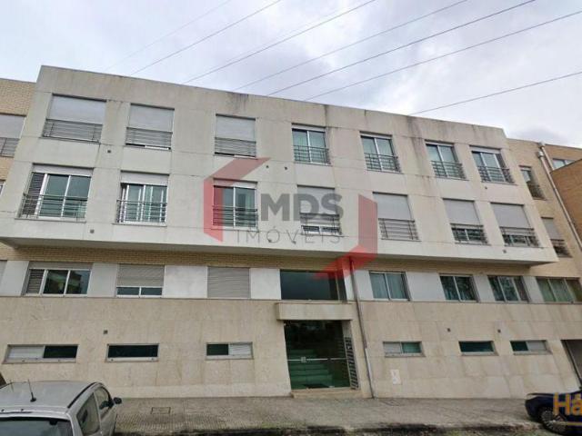 Apartamento T2 c/ Terraço Maia Centro | 26064020890