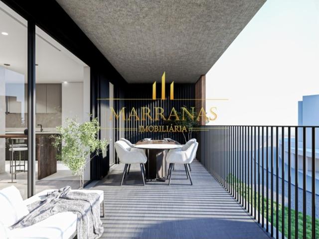 Apartamento T2 c/ varanda
