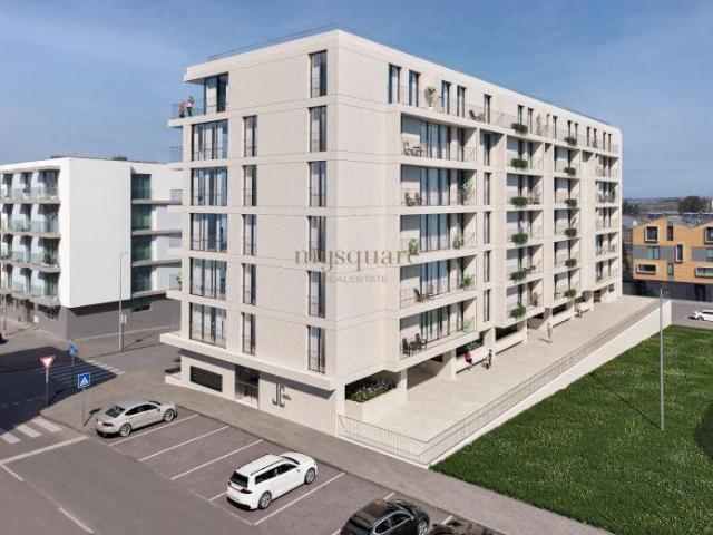 Apartamento T2 c/ Varanda |Lugar de Garagem | Aveiro | 25063903107