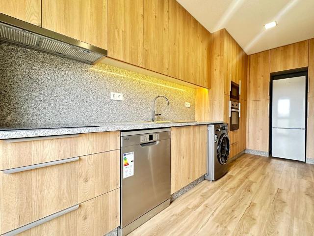 Apartamento T2 c/ varanda no Bonfim, Porto