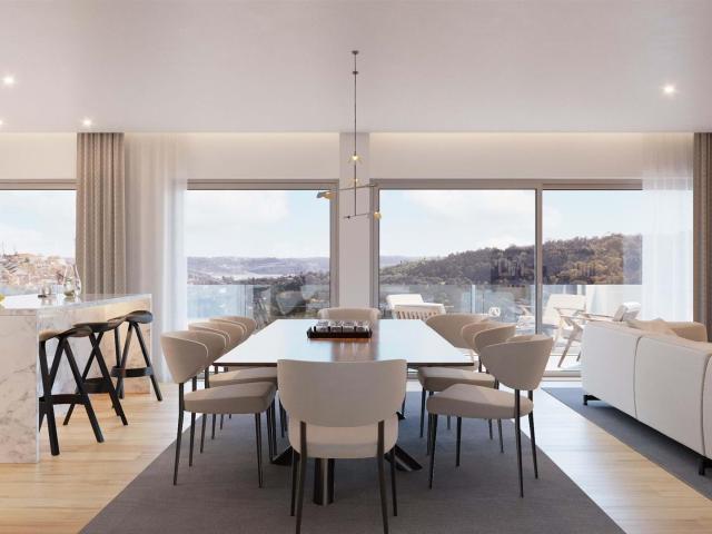Apartamento T2 c/ Varandas e Parqueamentos em Campolide | Li. 159m² Lisboa