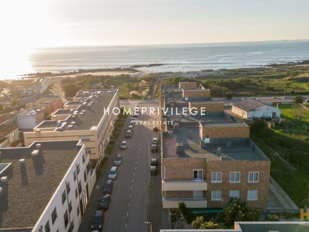 Apartamento T2 c/ vista mar | Praia da Madalena | 23123677482