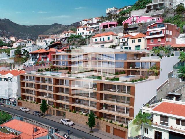Apartamento T2 Câmara de Lobos Centro 116m² Câmara De Lobos