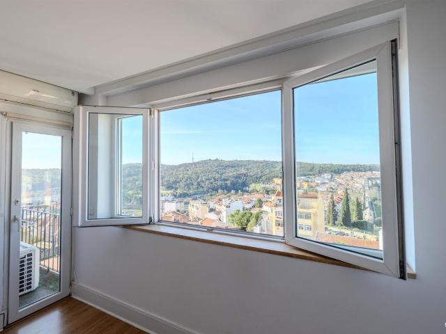 Apartamento T2 | Campolide 94m² Campolide