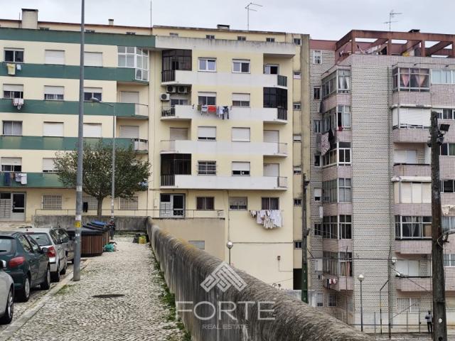 Apartamento T2 Cacém, Sintra