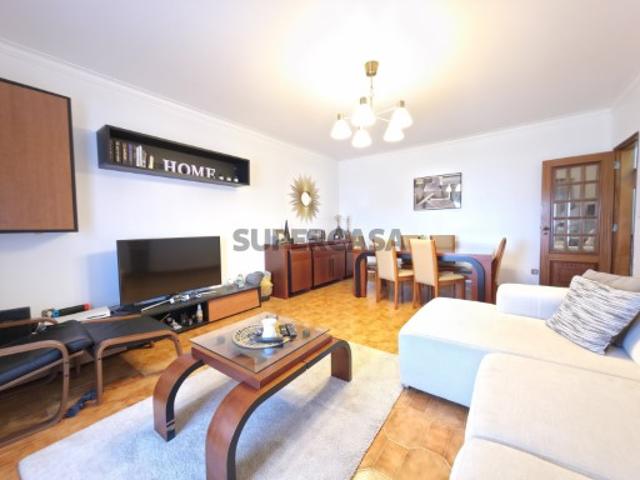 Apartamento T2 Centro da Bobadela 297.000€
