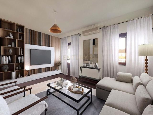 Apartamento T2, Centro de Beja, 74 m2, duas varandas