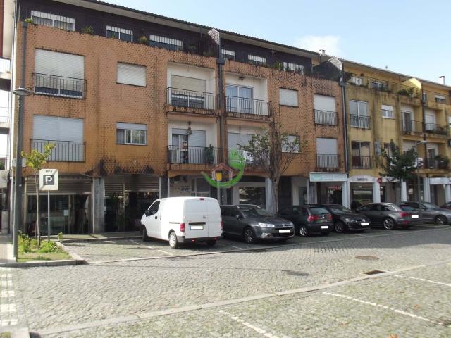 Apartamento T2, centro de Vila Verde