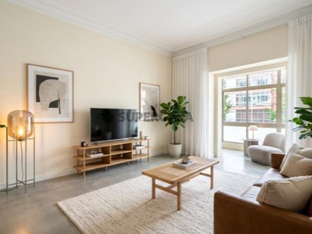 Apartamento T2 Centro Sul Almada